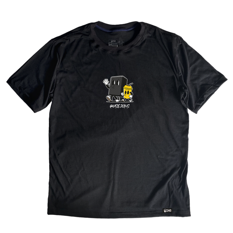 Camiseta Oversized Caixa Preta e Copo Amarelo - Preto ref 3217