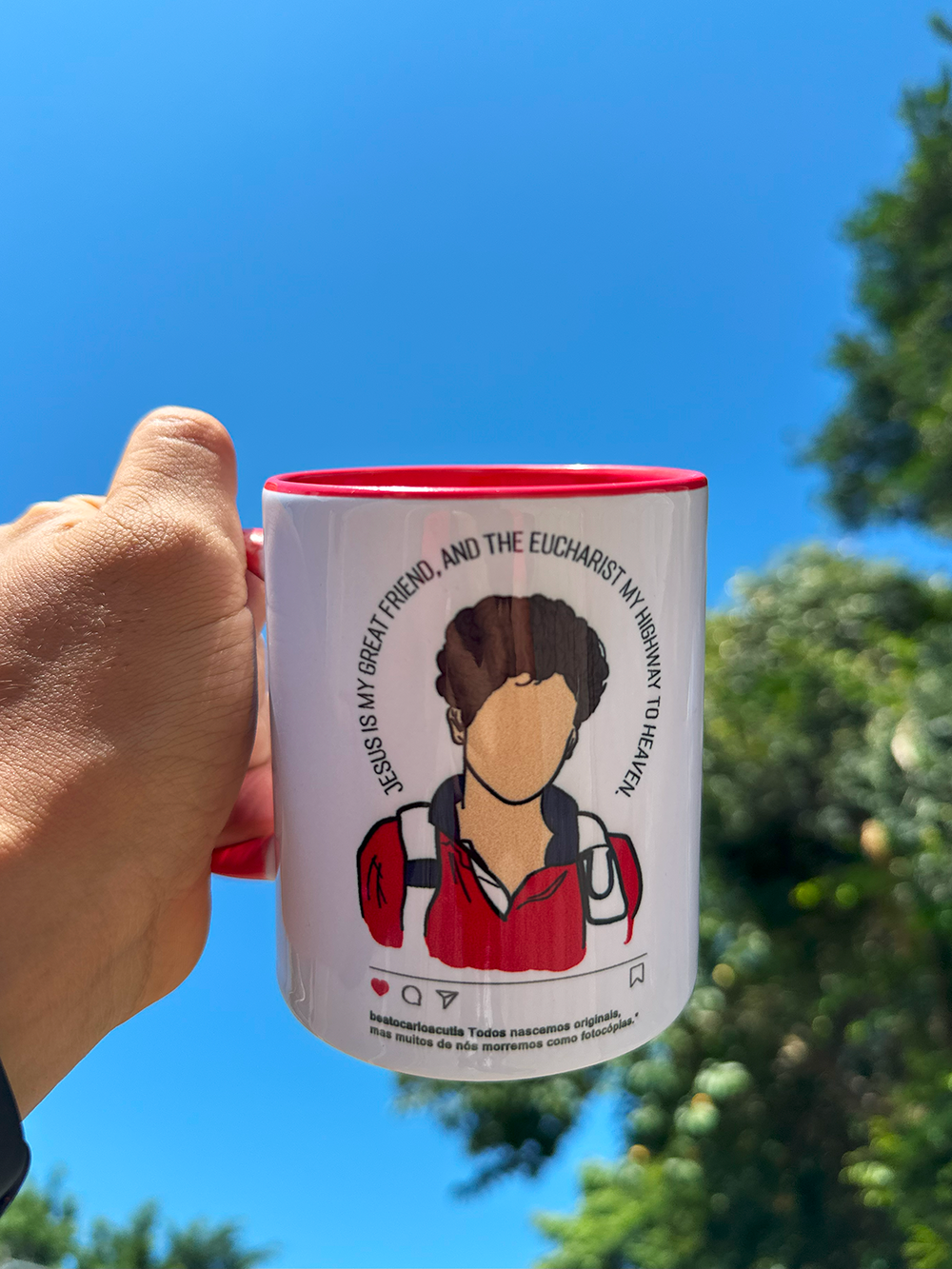 Caneca Carlo Acutis desenho - 325ml