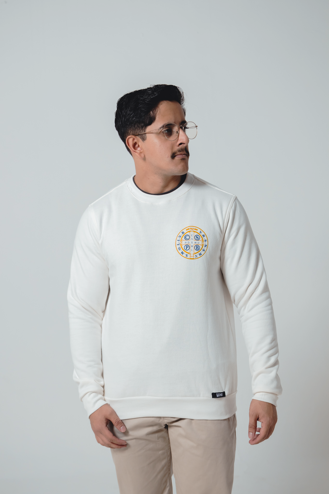 Moletom Gola Careca Medalhão São Bento - Off White ref 3226