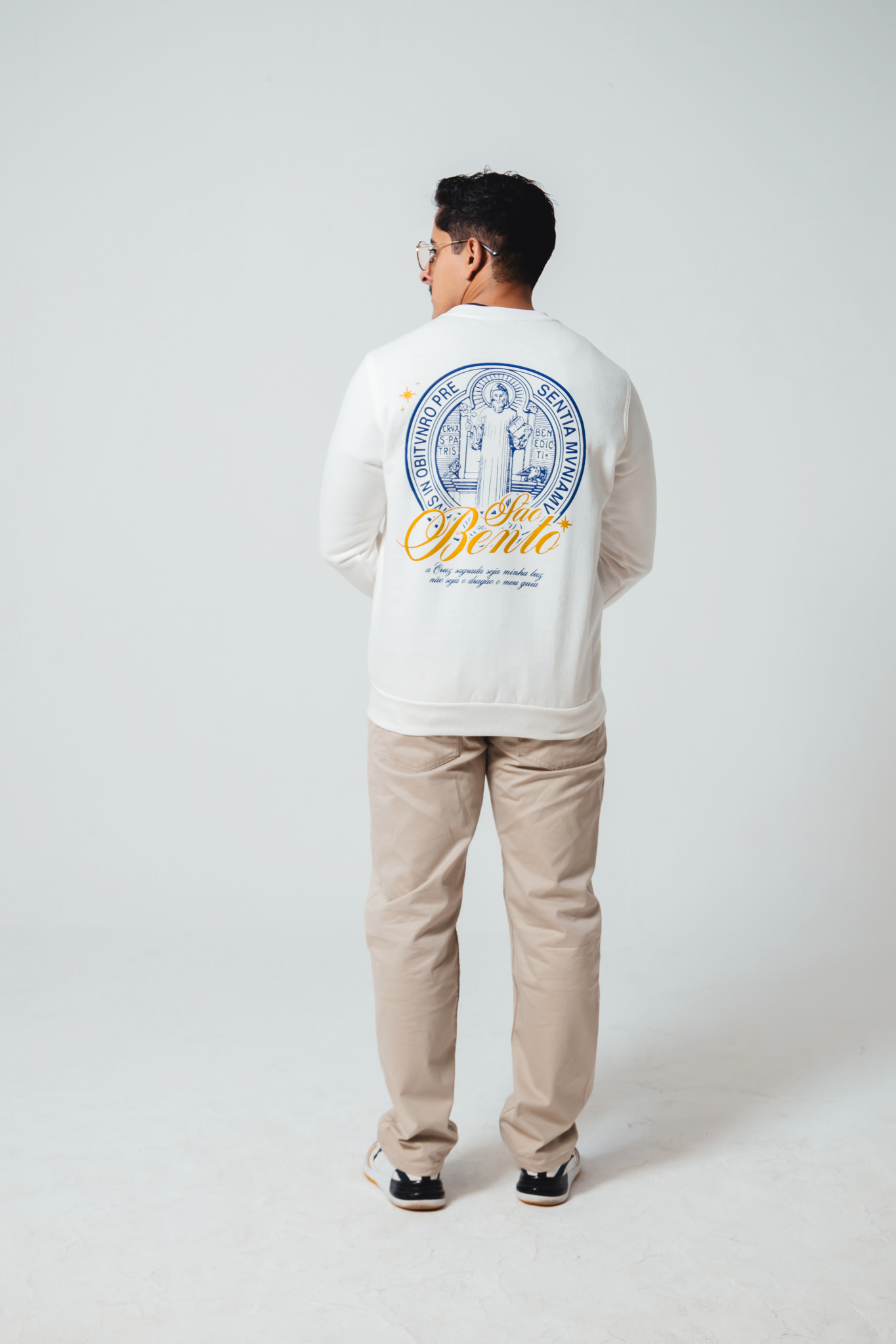 Moletom Gola Careca Medalhão São Bento - Off White ref 3226