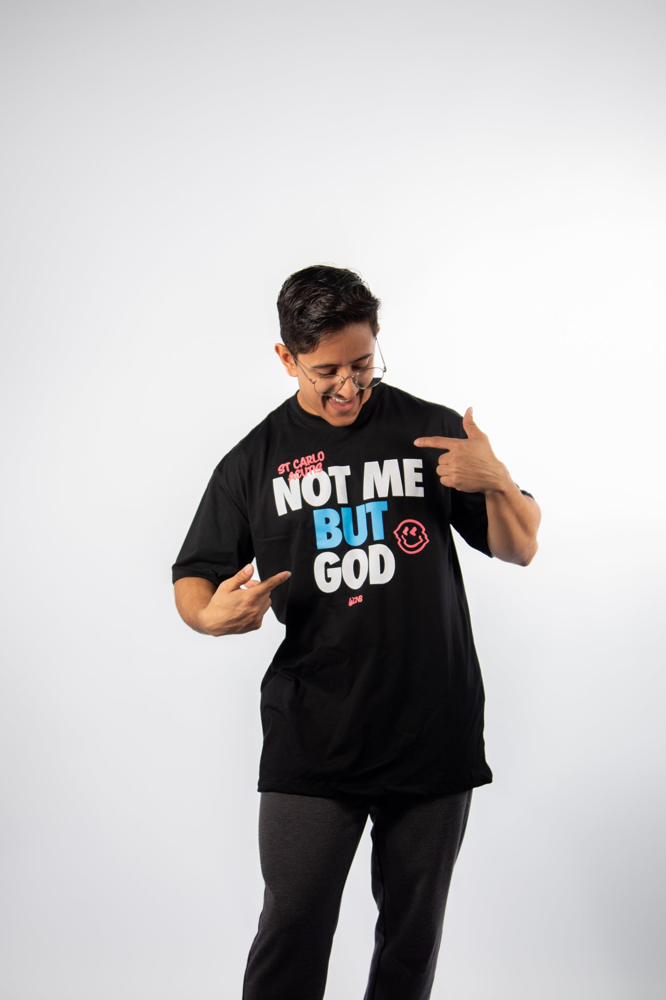 Camiseta Oversized Carlo Acutis 'Not me but God' - ref 3252