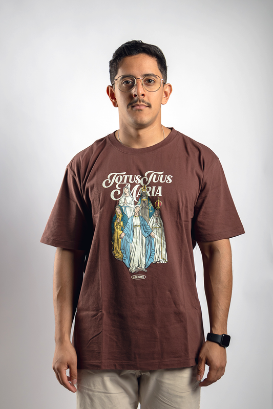 Camiseta Oversized Totus Tuus Maria - Marrom ref 3225