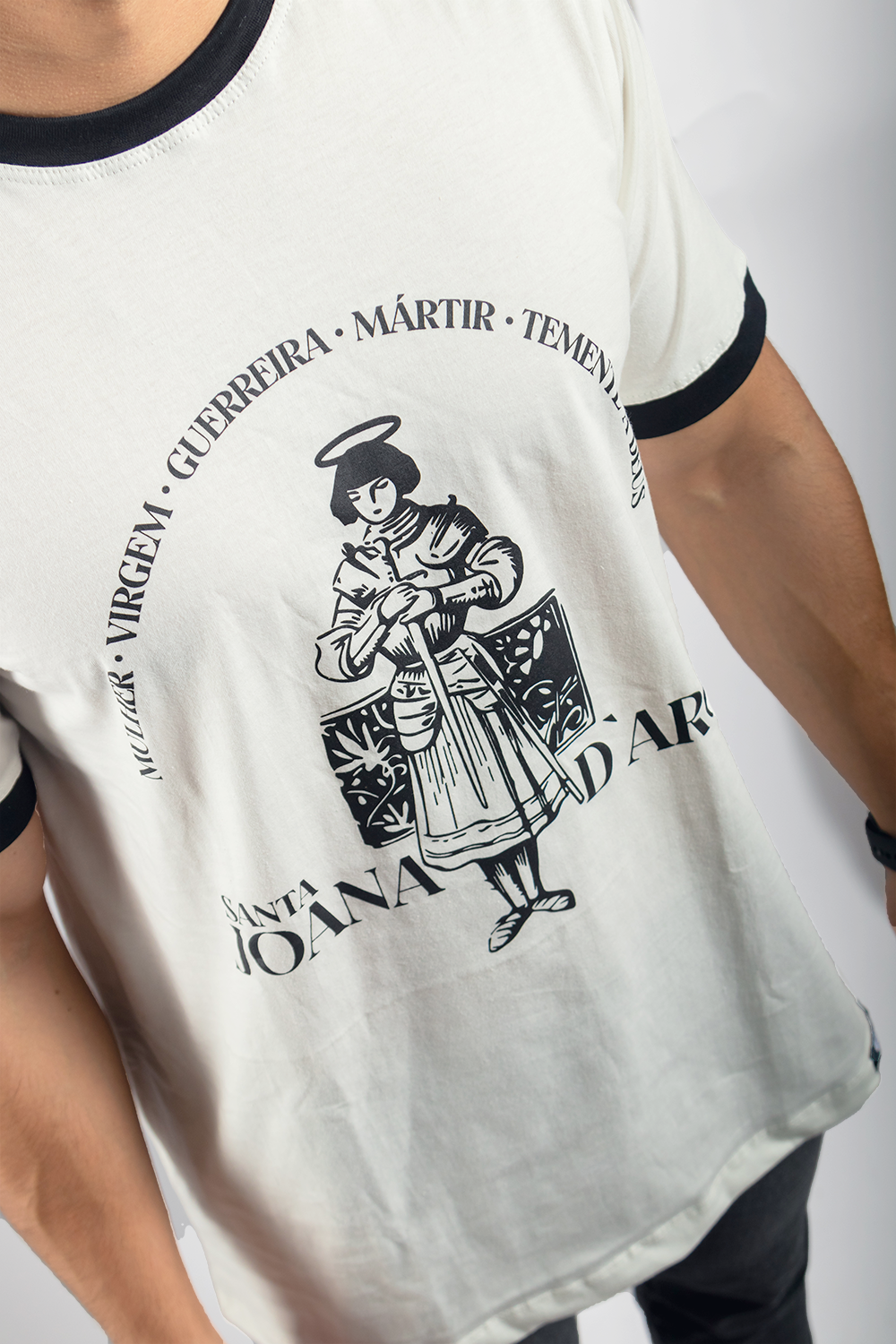 Camiseta Santa Joana d'Arc- Preto ref 3230