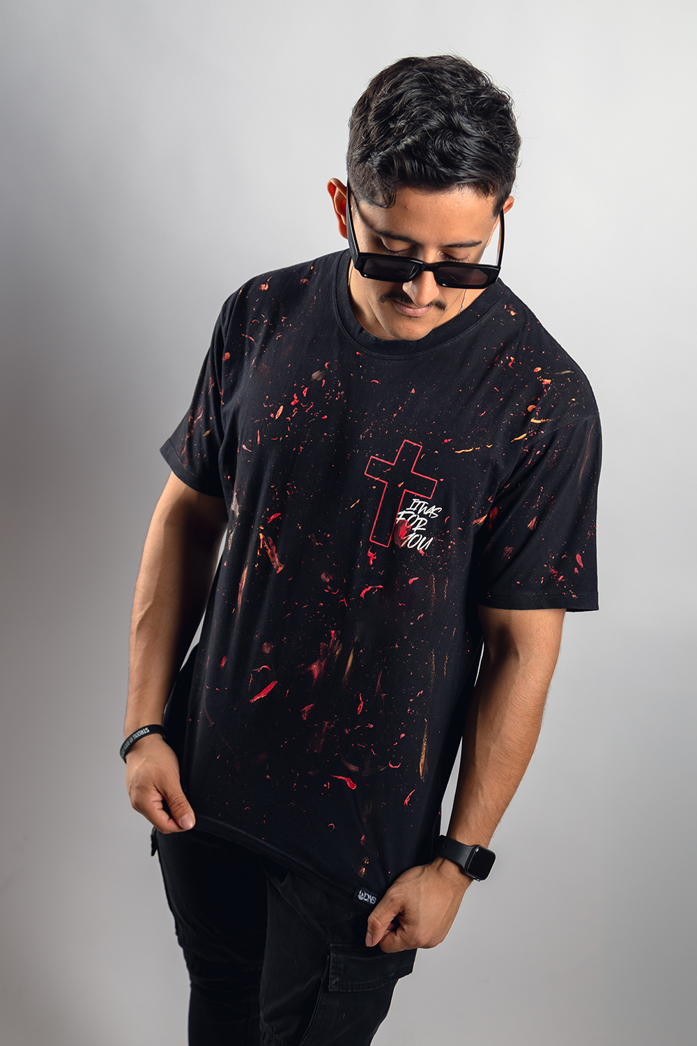 Camiseta Paixão de Cristo - Customizada - Preto ref 3228