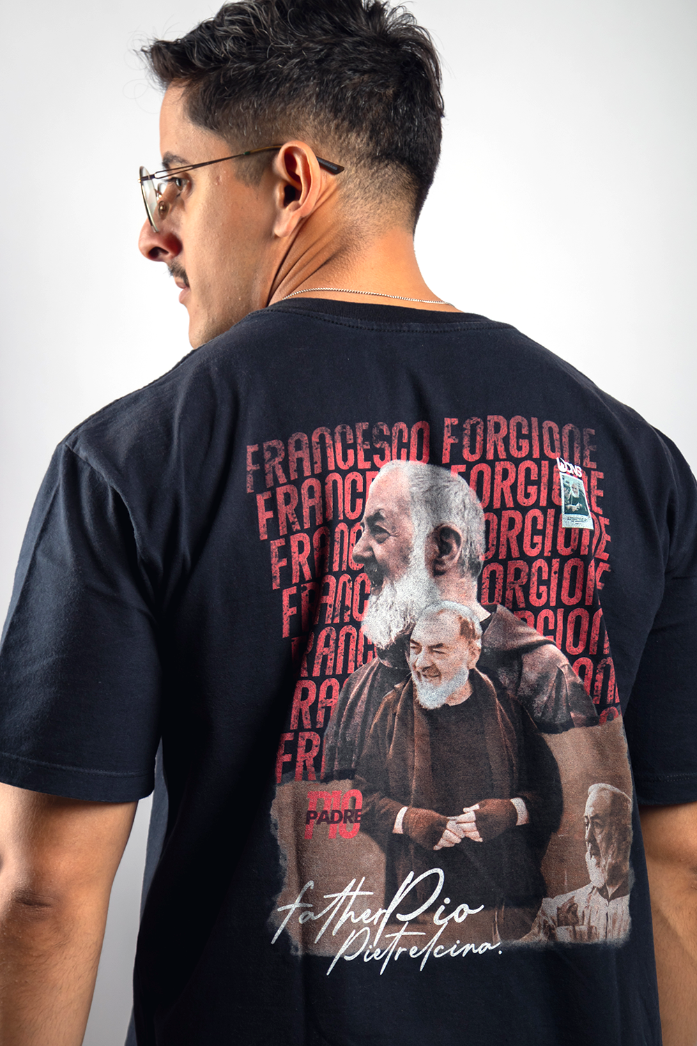 Camiseta Usedons São Padre Pio ref 282