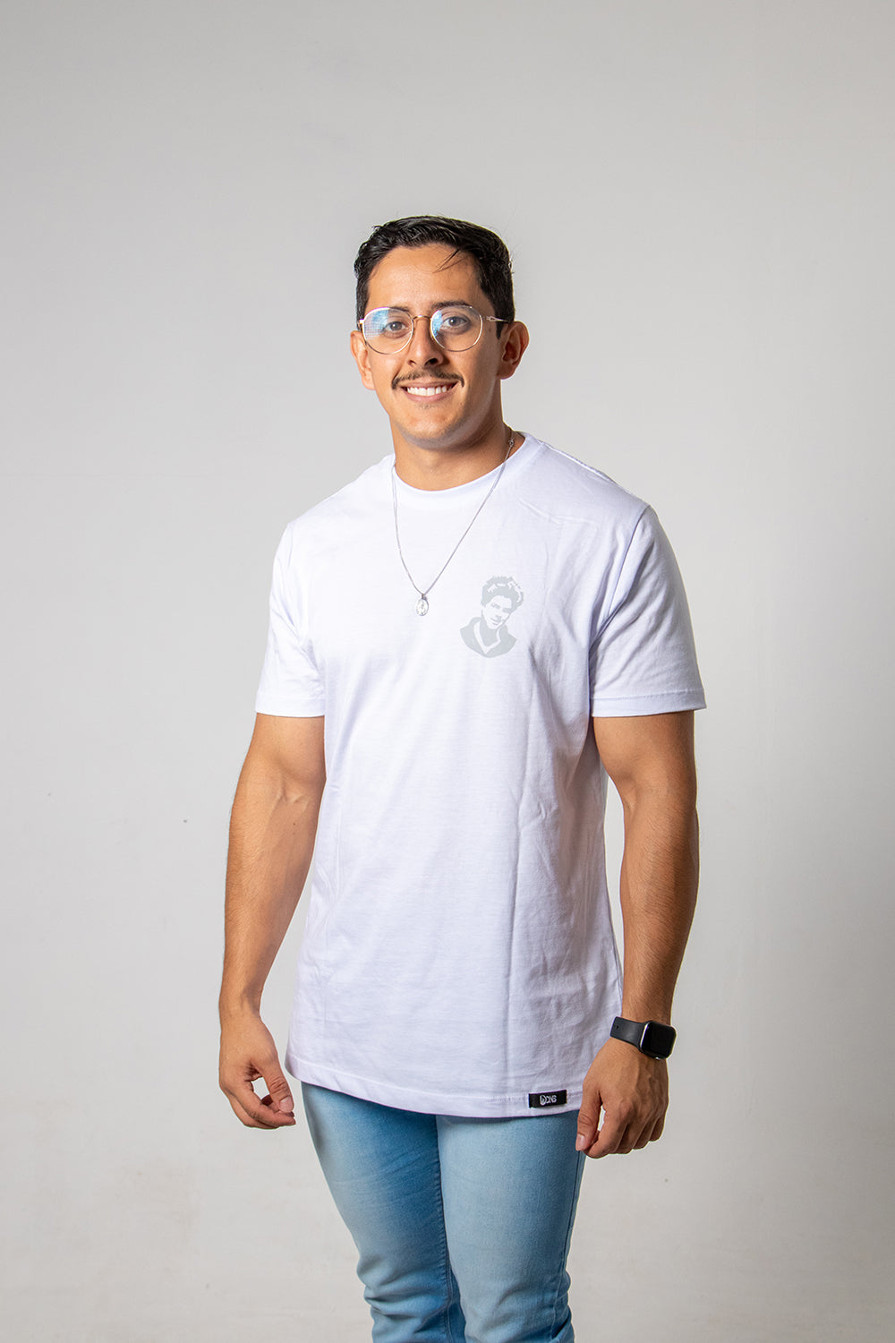 Camiseta São Carlo Acutis - Não eu, mas Deus - Branco ref 3232