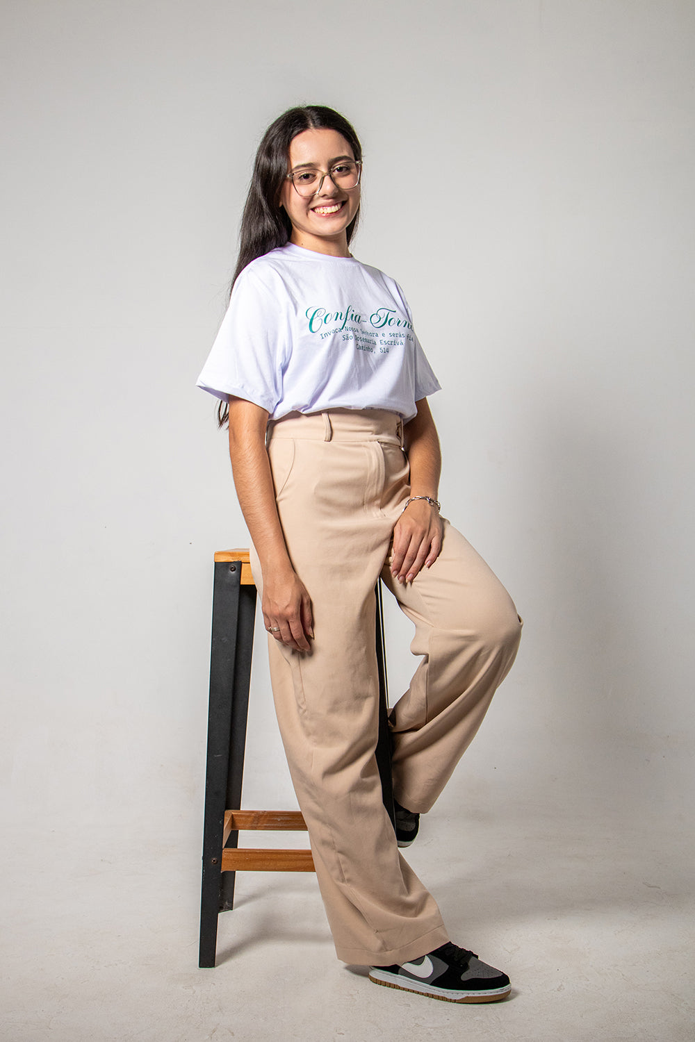 Camiseta Confia, Torna, Invoca - Branco ref 3233