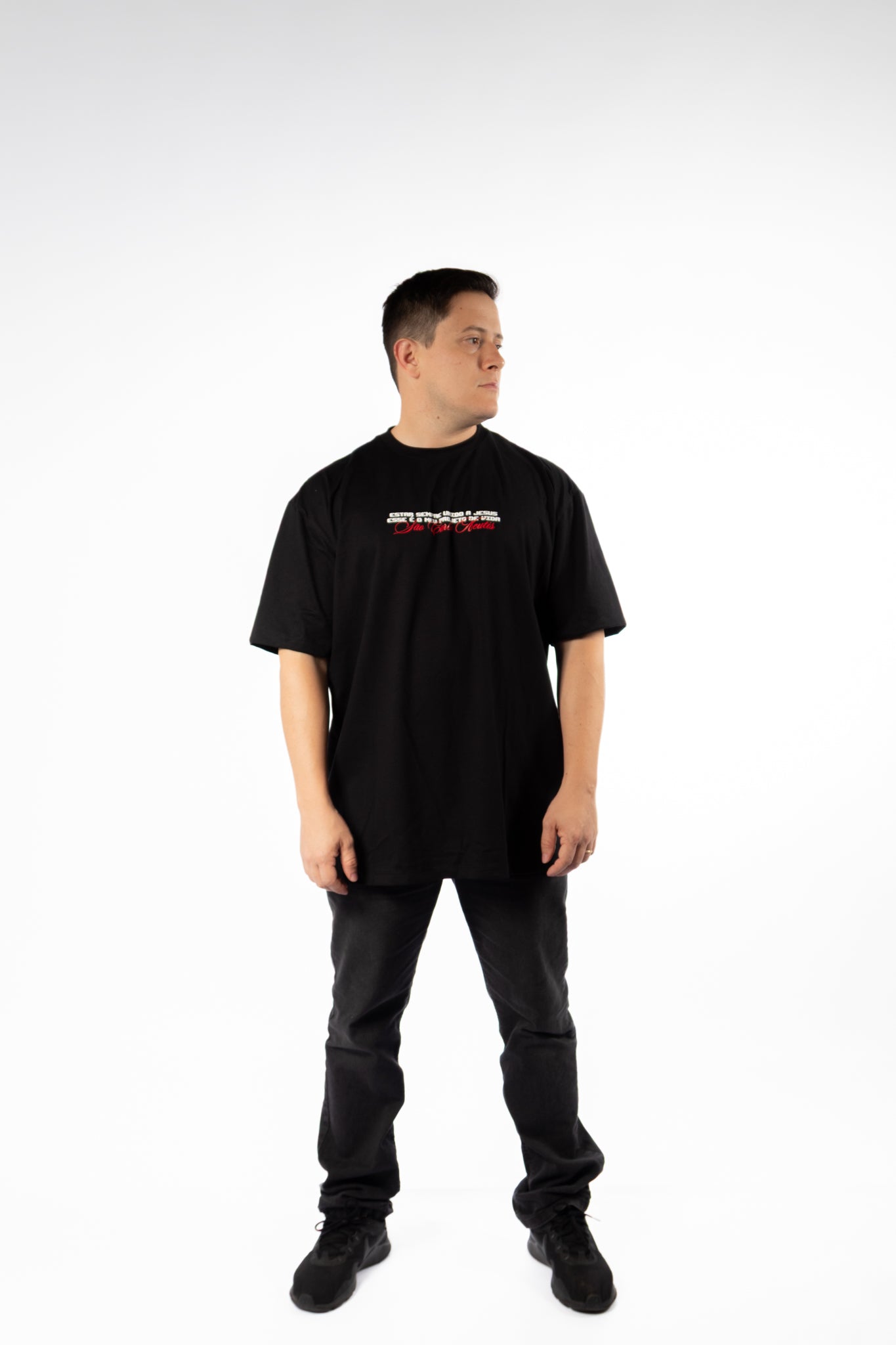 Camiseta Oversized São Carlo Acutis Foto - Preto ref 3254